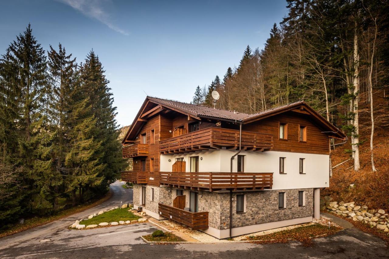 Lucnica Apartments Tale Exteriör bild